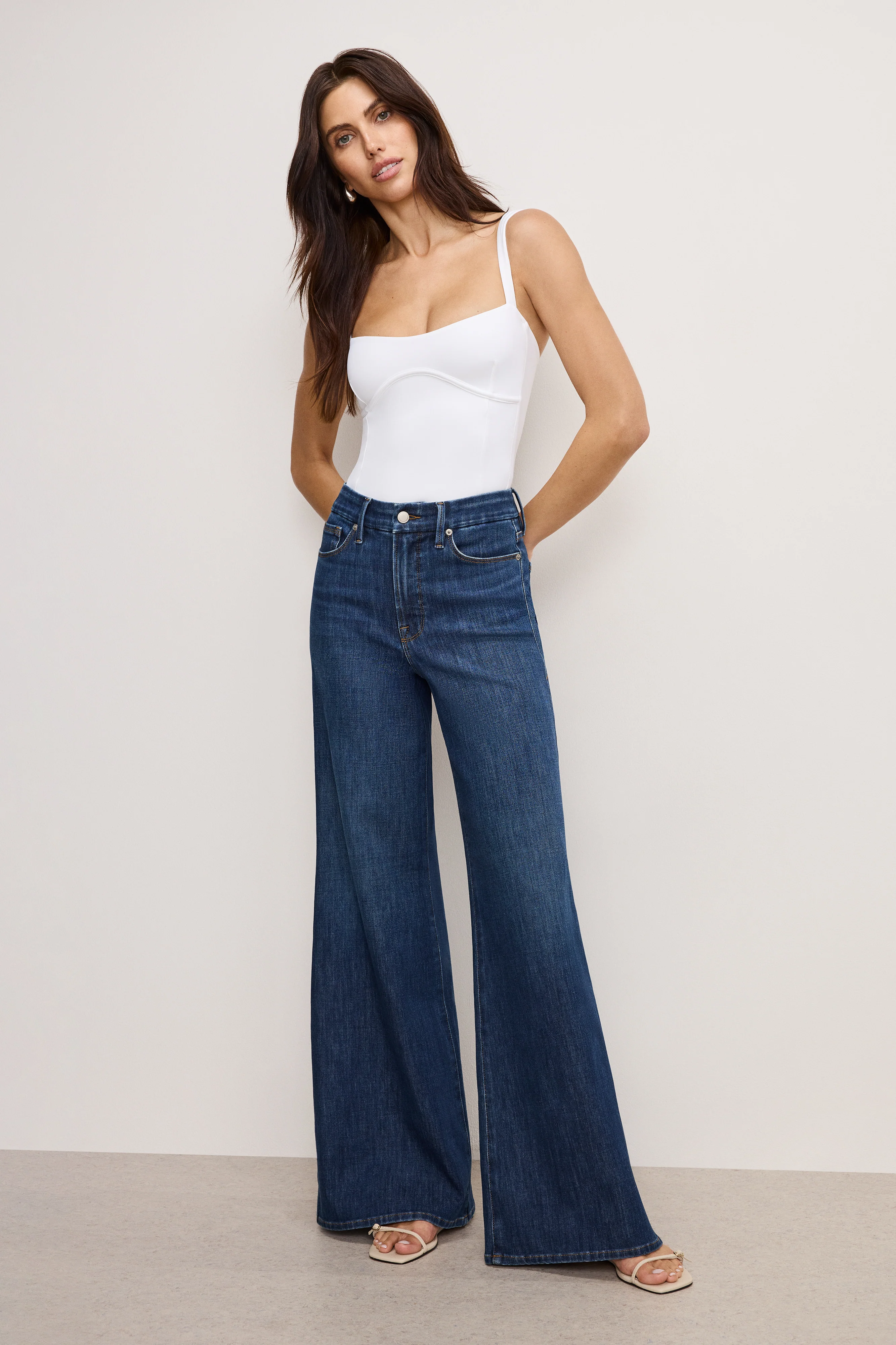 SOFT TECH GOOD WAIST PALAZZO JEANS | INDIGO977