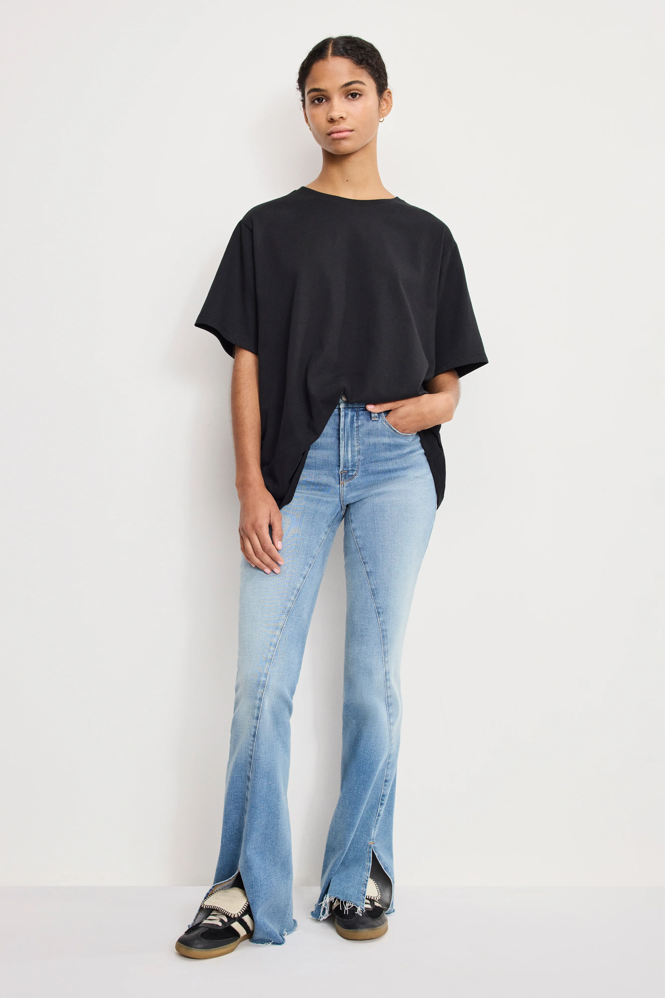 SOFT TECH GOOD LEGS FLARE JEANS | INDIGO995