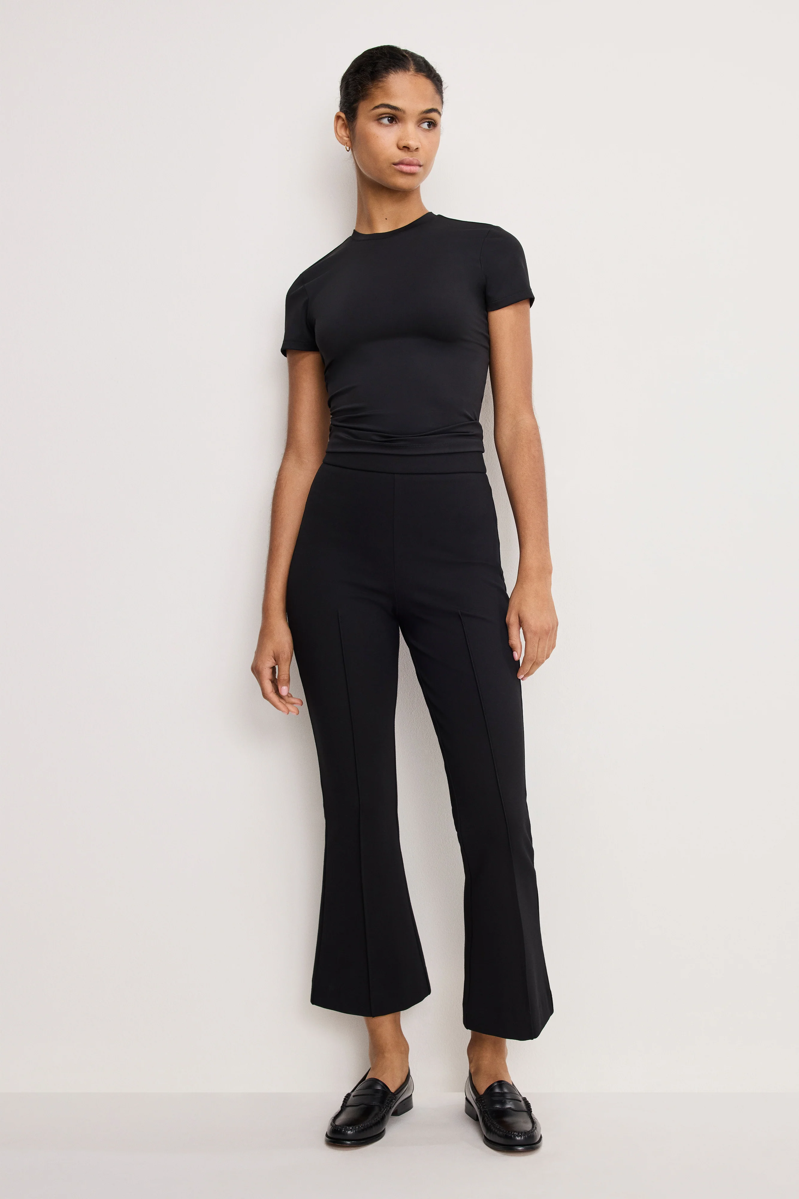 SOFT STRETCH PONTE KICK FLARE PANTS | BLACK001