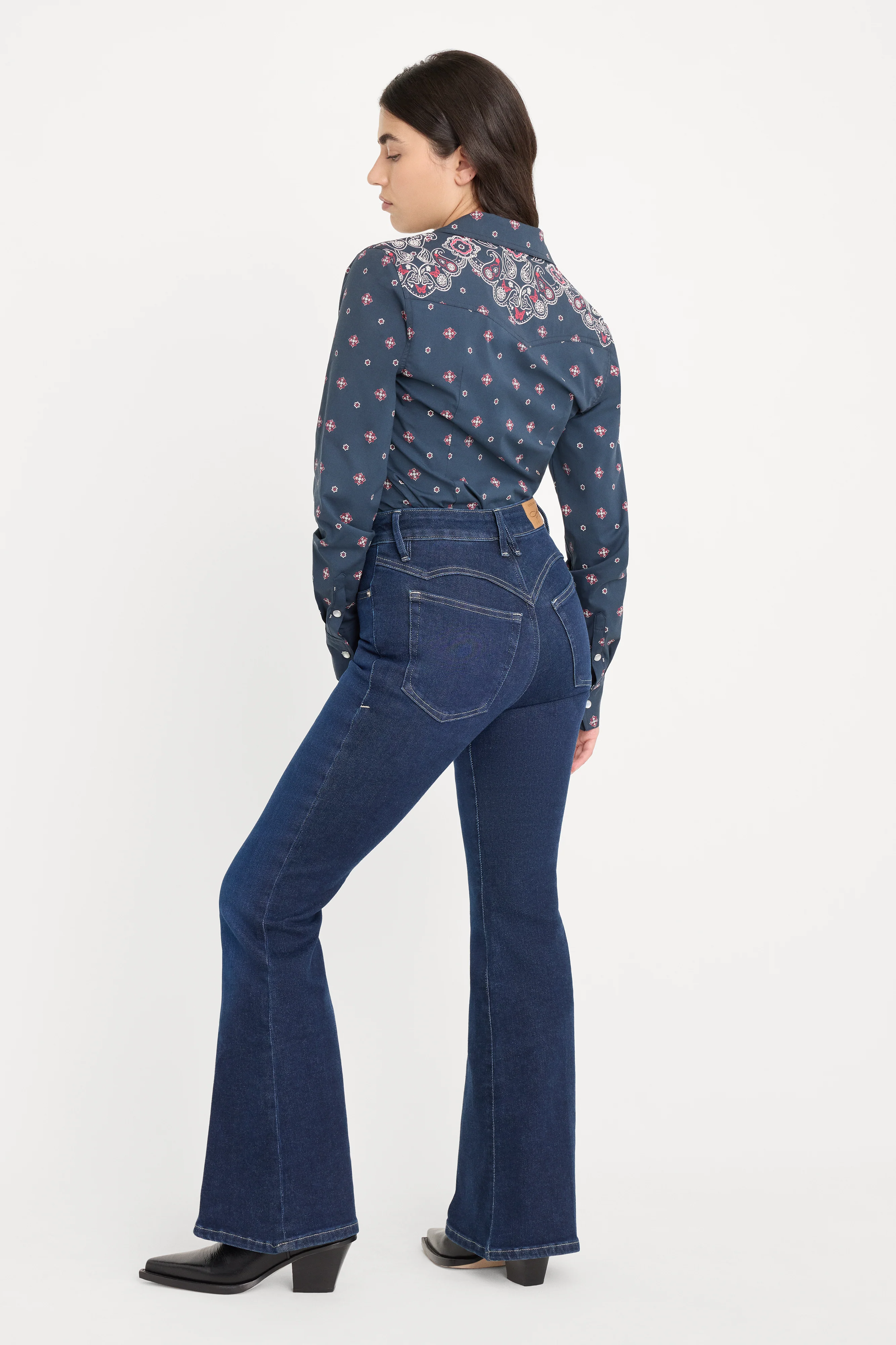 DOLLY JOLEANS PETITE FLARE JEANS | INDIGO1193