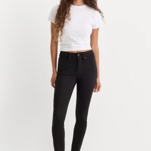 NEVER FADE GOOD PETITE SKINNY JEANS | BLACK