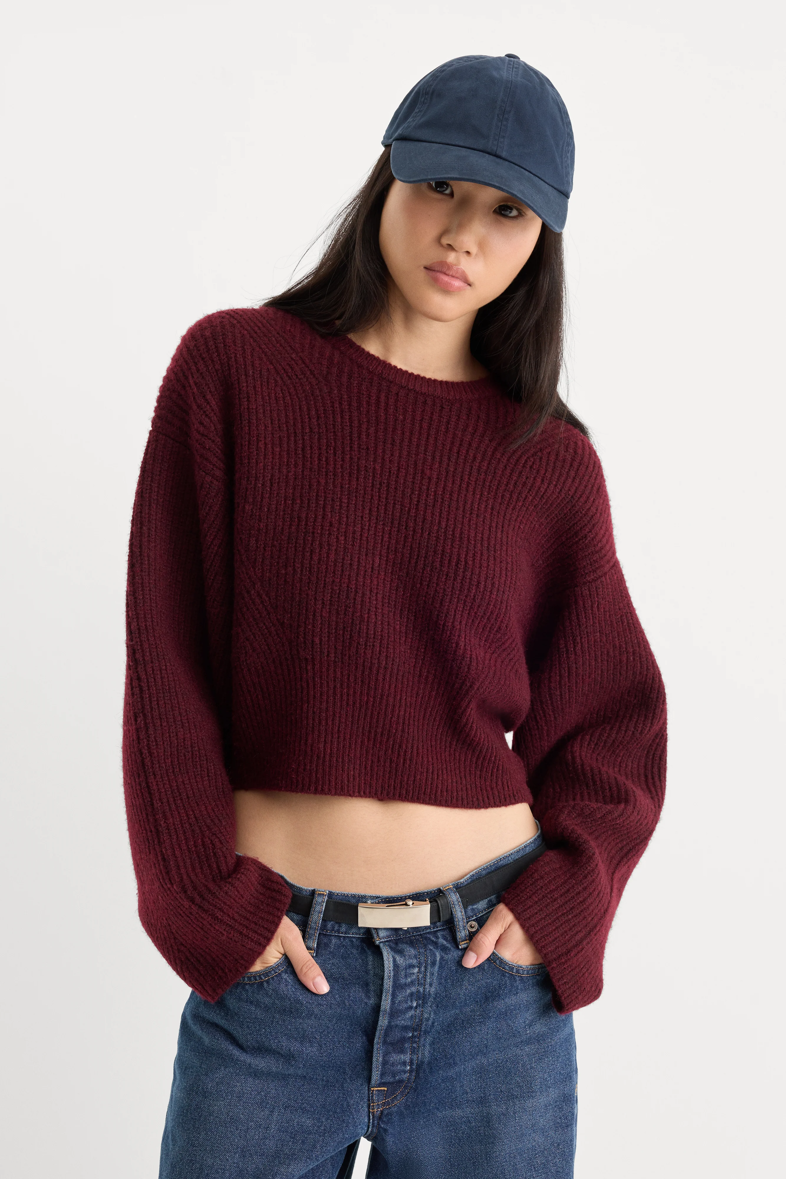 THE CHUNKY KNIT SWEATER | BERRY NOIR
