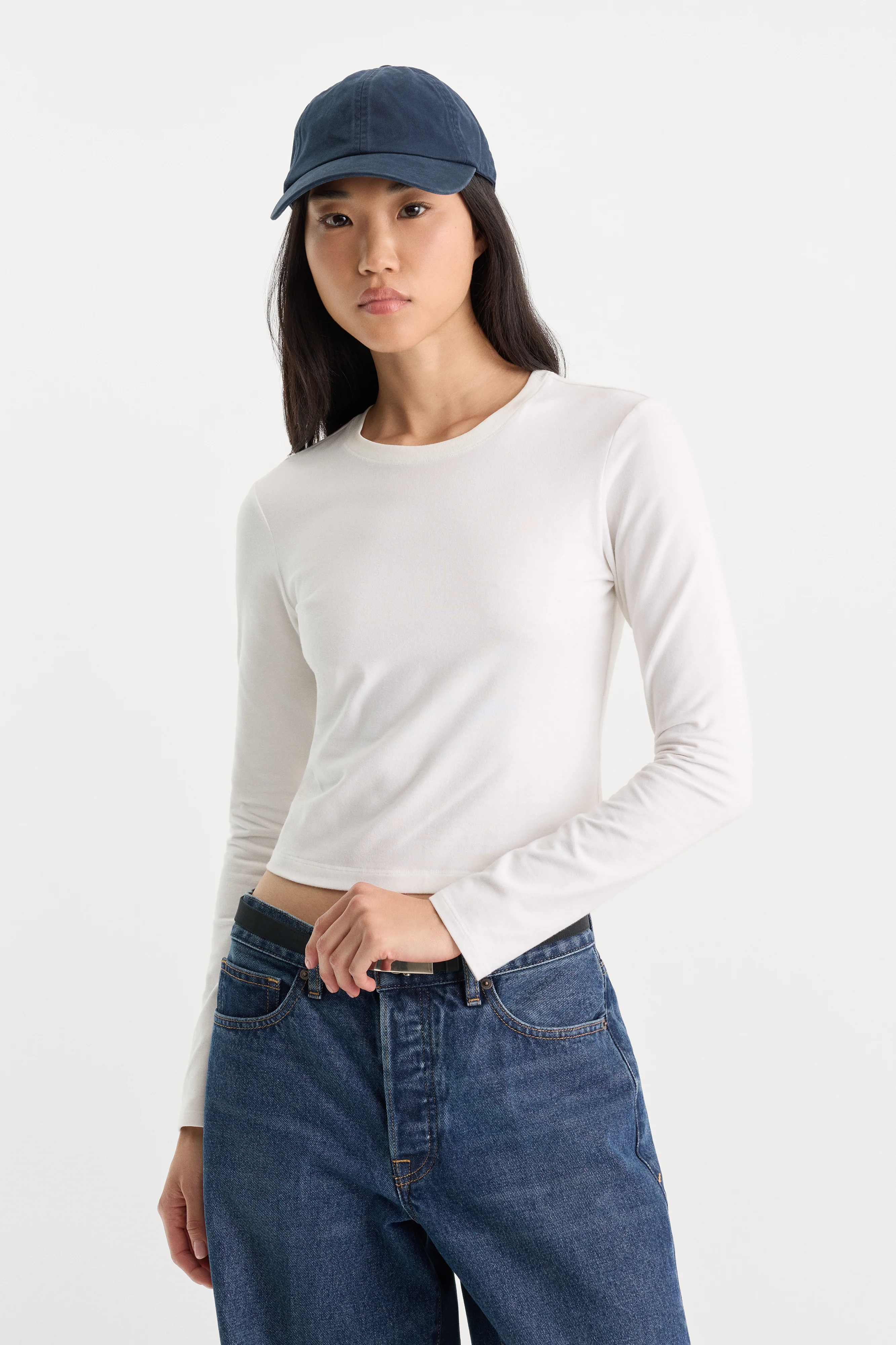THE LONG SLEEVE BABY TEE | WHITE
