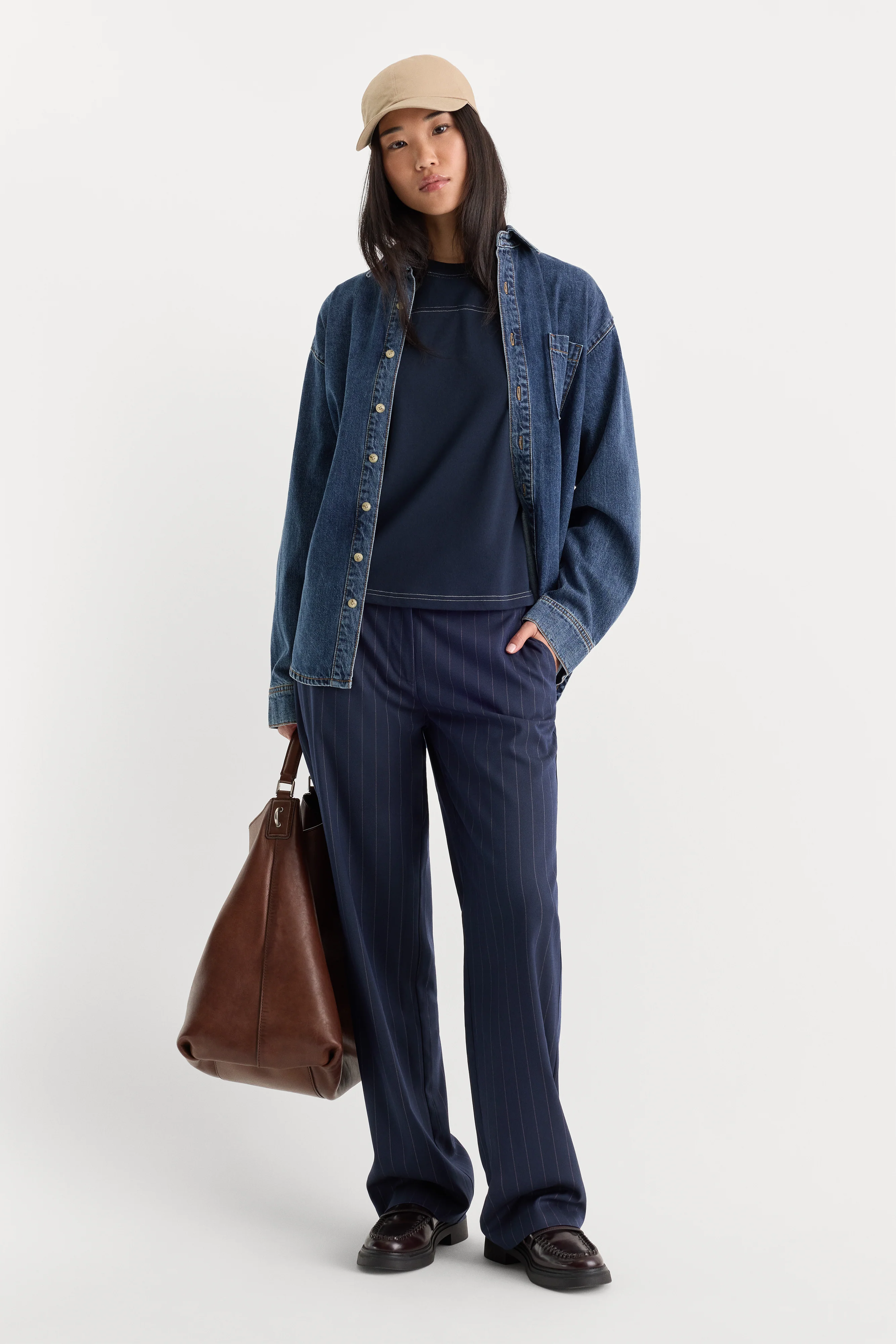 THE LOW RISE STRAIGHT LEG TROUSER | NAVY PINSTRIPE