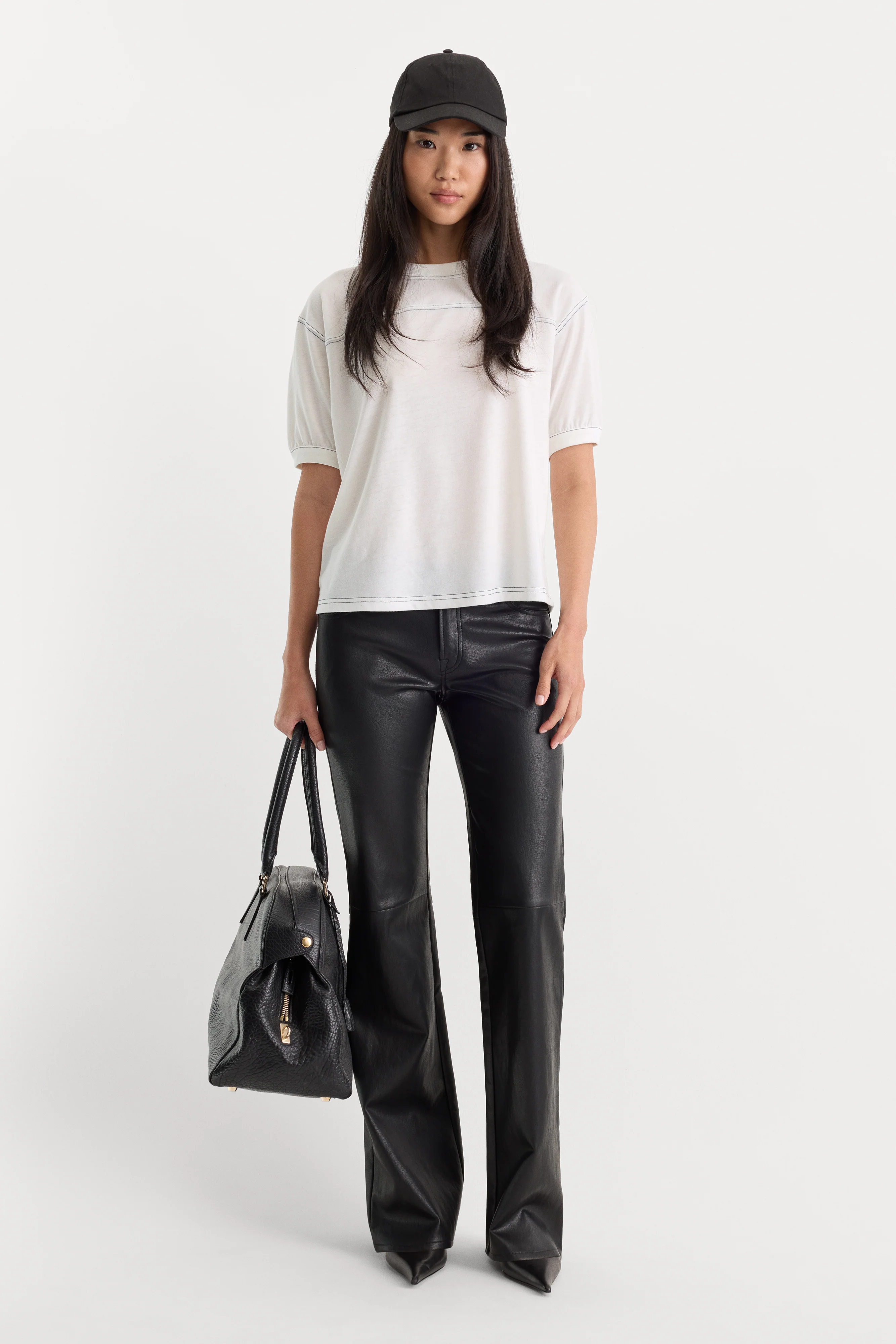 BETTER THAN LEATHER LOW RISE BOOTCUT | BLACK001