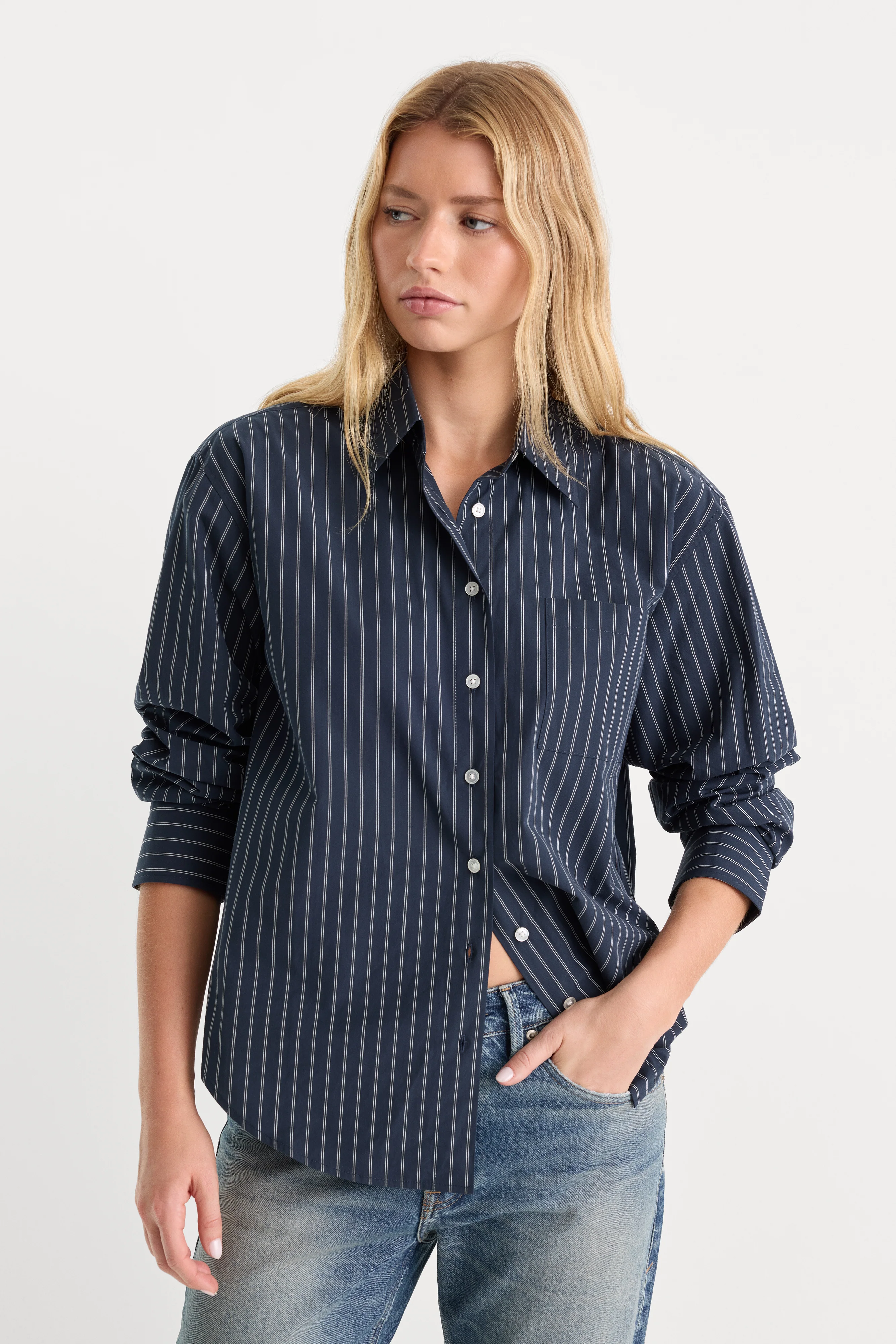 THE POPLIN EASY SHIRT | NAVY STRIPE