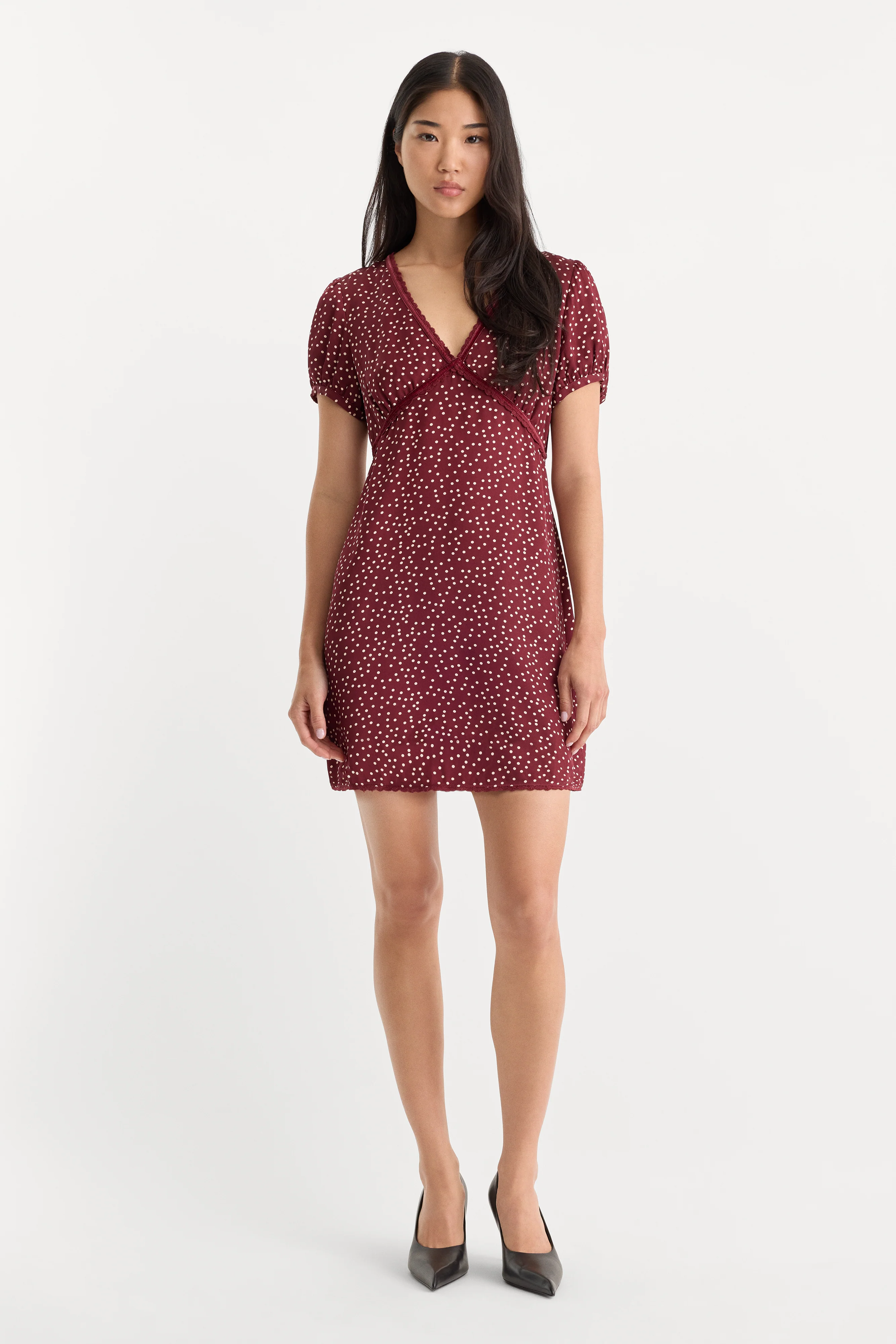 THE WOVEN V NECK DRESS | BERRY NOIR PRINT