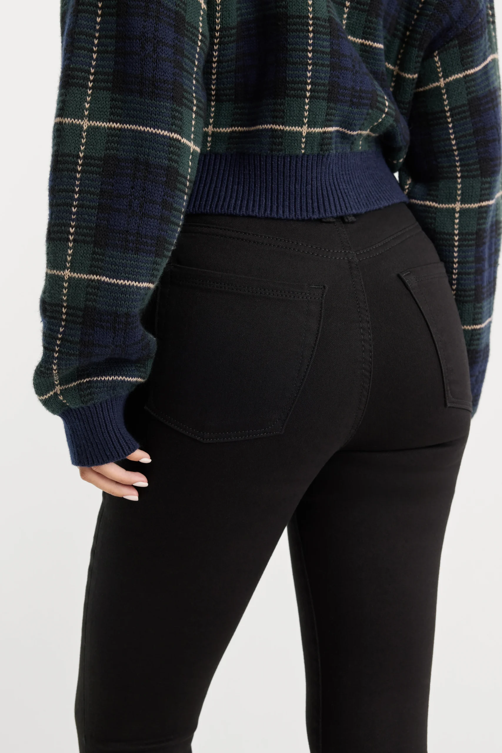 NEVER FADE GOOD LEGS SKINNY JEANS | BLACK - Image 6