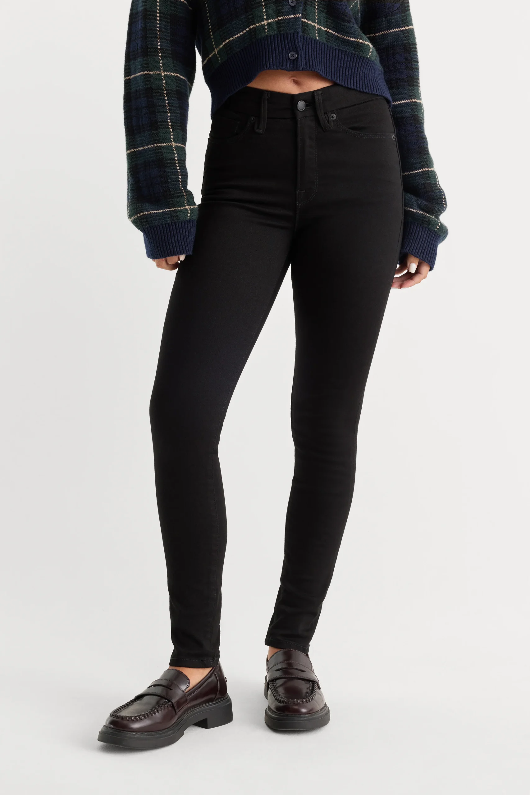 NEVER FADE GOOD LEGS SKINNY JEANS | BLACK - Image 2