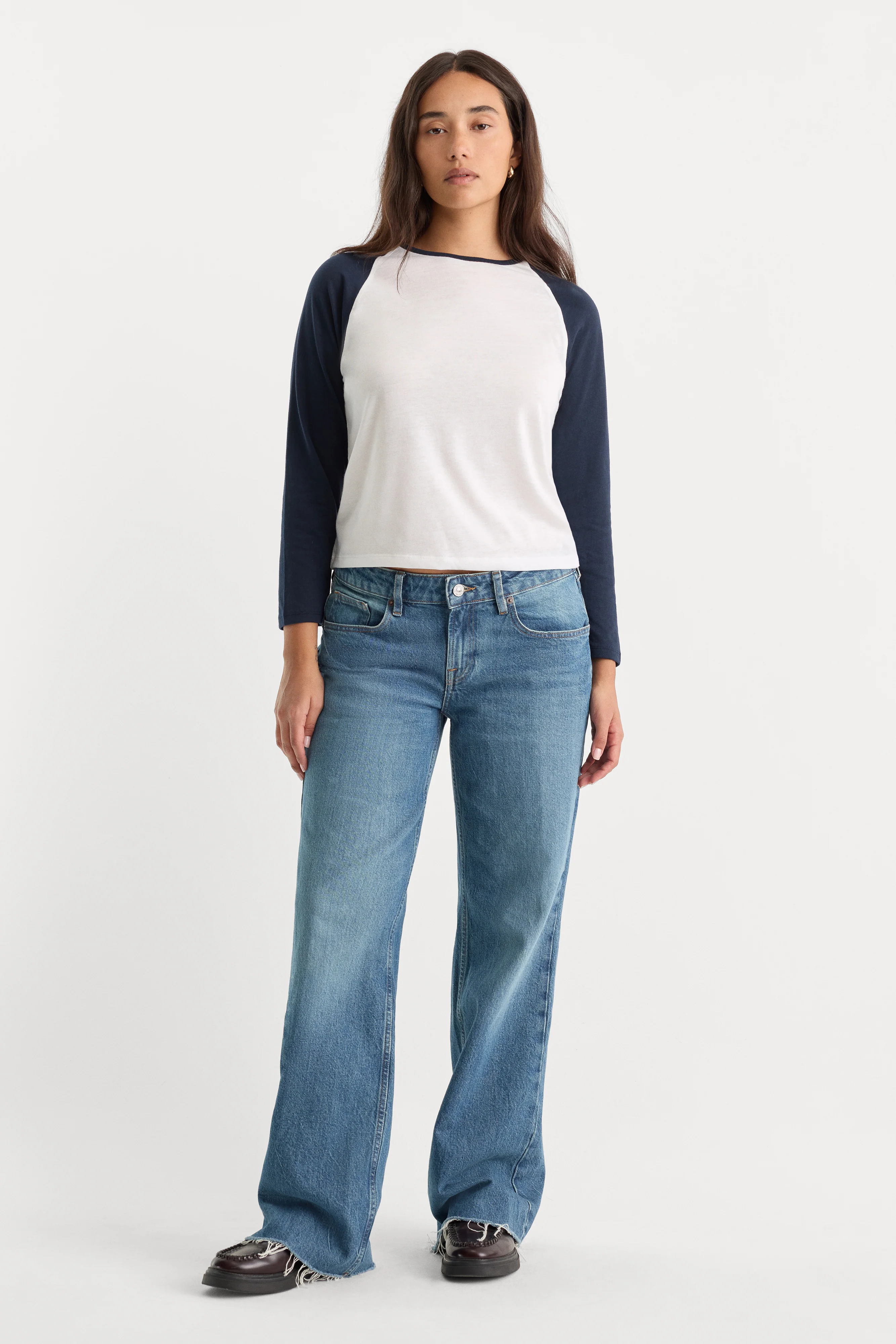 VINTAGE LOW LOOSE JEANS | TROUBLED WATER